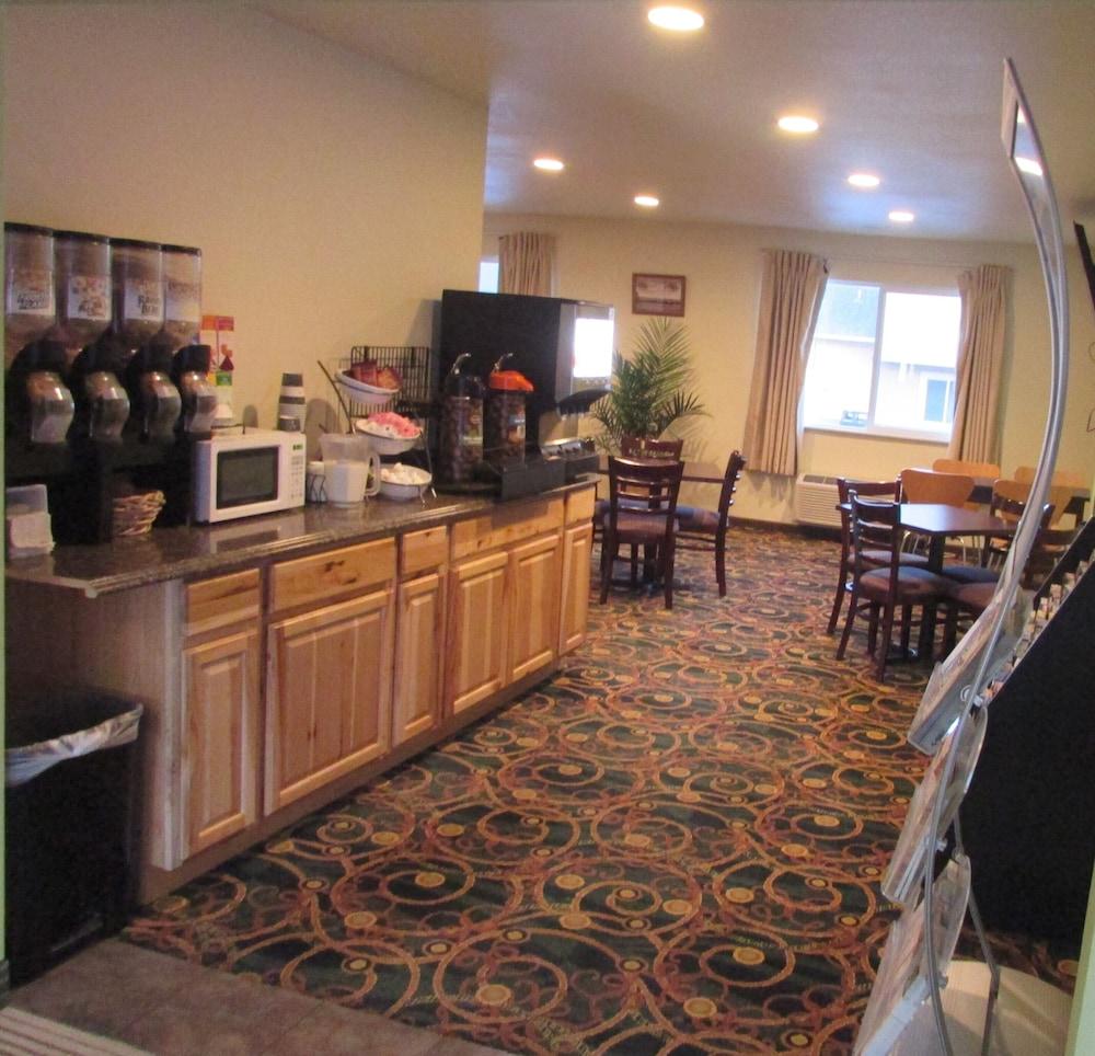 Surestay By Western Hotel Montrose
