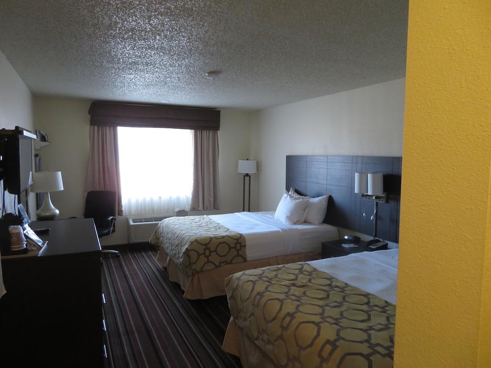 Surestay By Western Hotel 2*